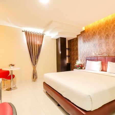 Hotel Empress Makassar Ngoại thất bức ảnh