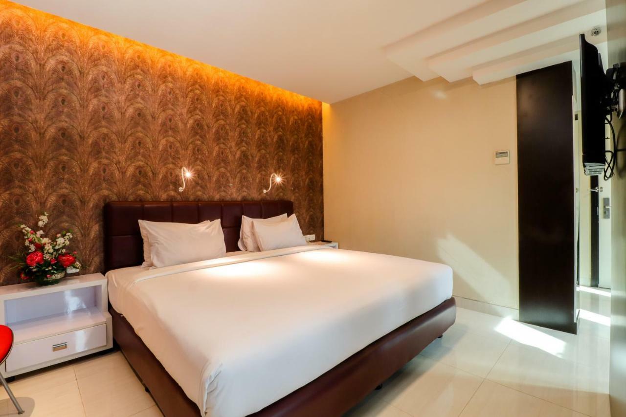 Hotel Empress Makassar Ngoại thất bức ảnh