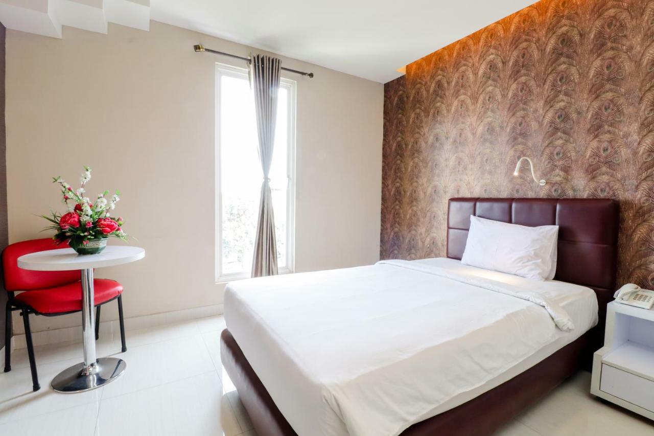 Hotel Empress Makassar Ngoại thất bức ảnh