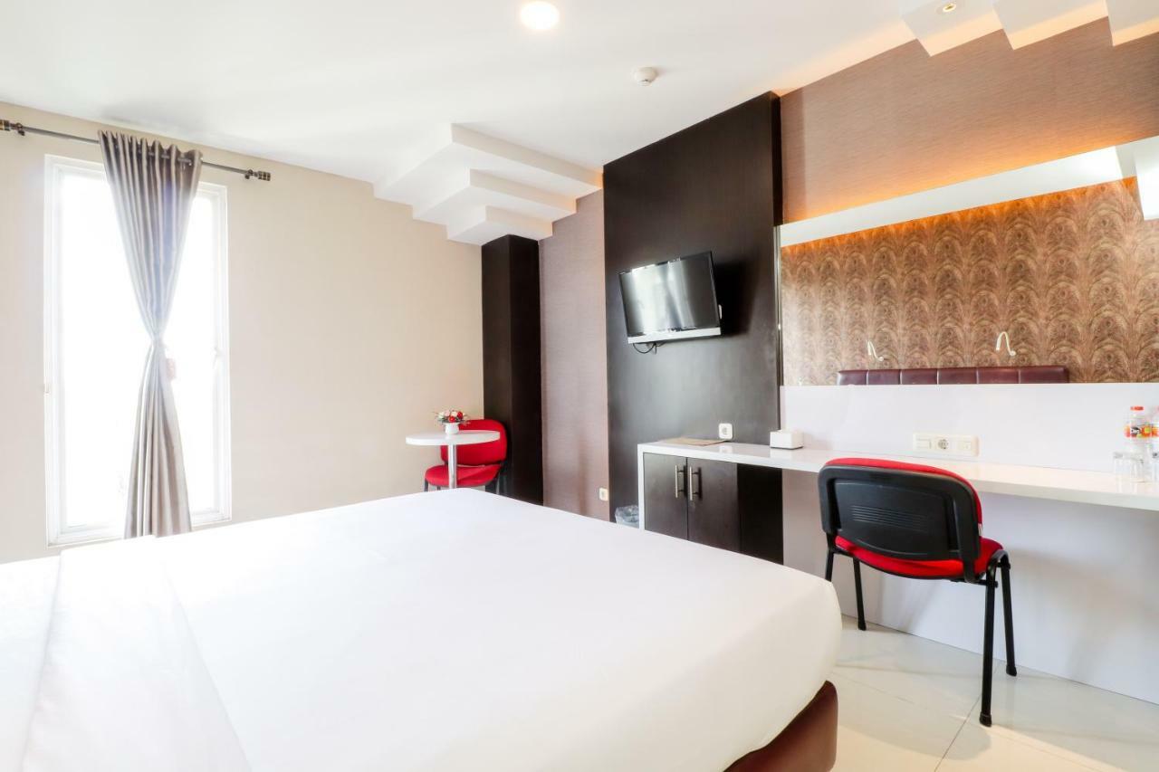 Hotel Empress Makassar Ngoại thất bức ảnh