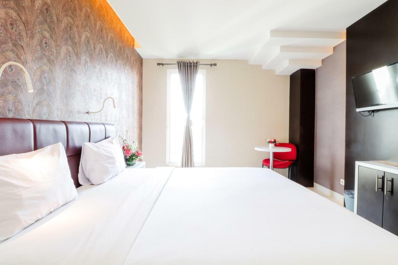 Hotel Empress Makassar Ngoại thất bức ảnh