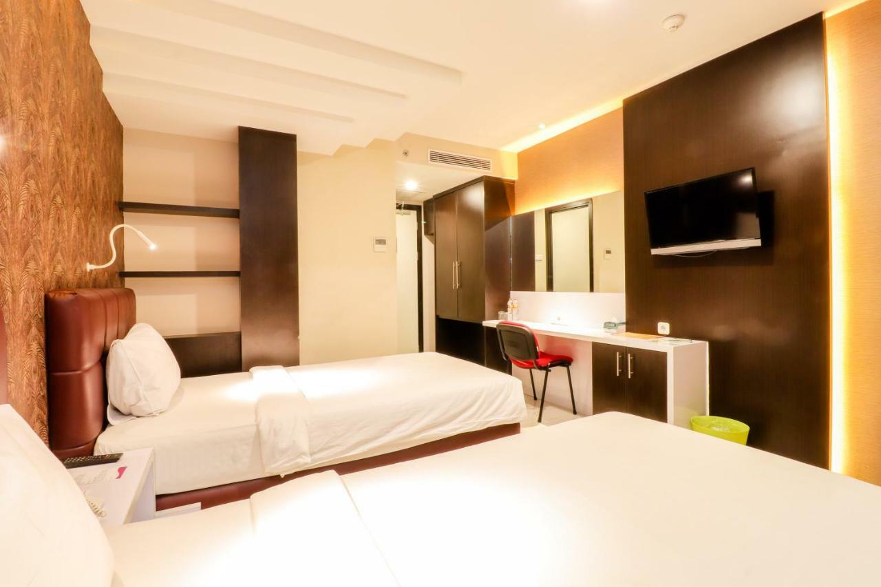 Hotel Empress Makassar Ngoại thất bức ảnh