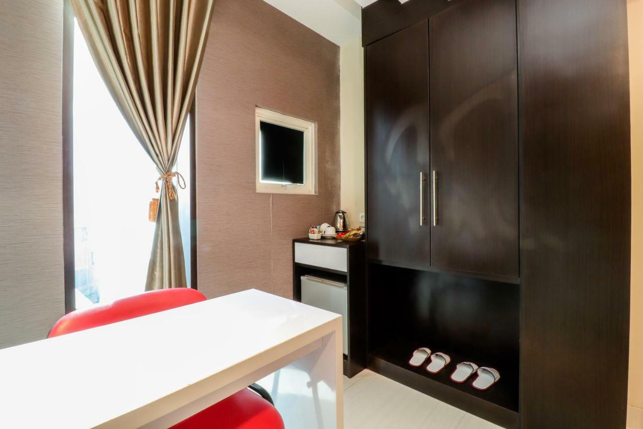 Hotel Empress Makassar Ngoại thất bức ảnh