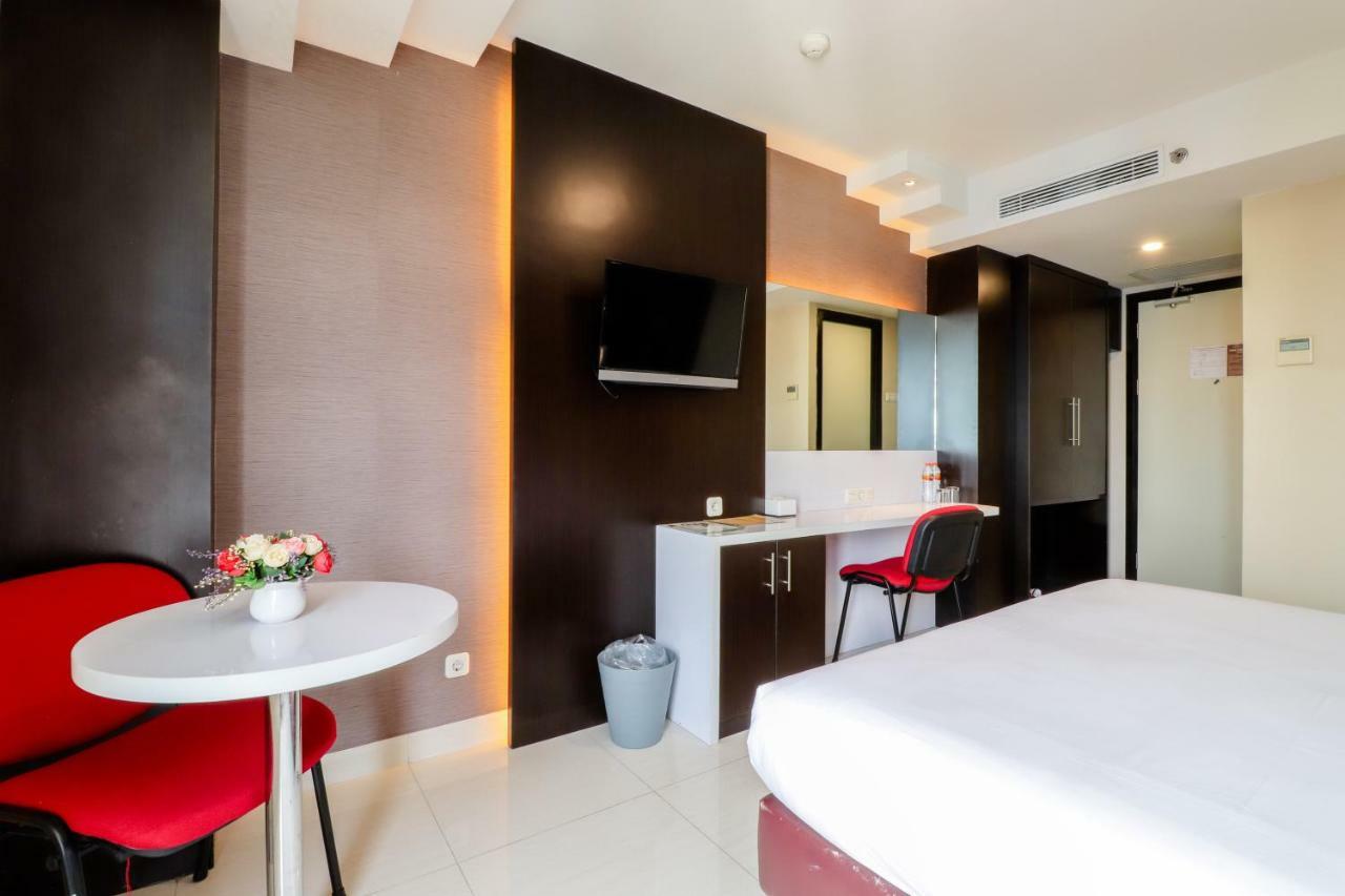 Hotel Empress Makassar Ngoại thất bức ảnh